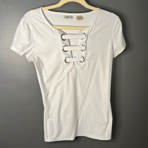 White short sleeve top